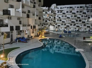 appartemnt for rent red see view 1