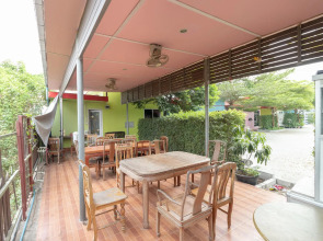 OYO 644 Pong Pai House