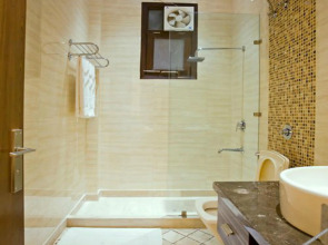 Evergreen Suites Defence Colony