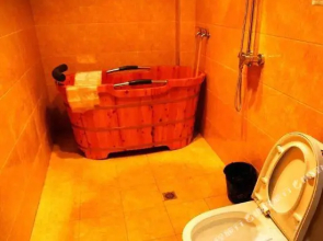 Xueyu Chongcao Hotel