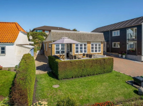 "Palnir" - 5m from the sea in SE Jutland