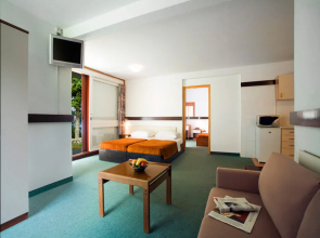 Sunrise Girandella Villas