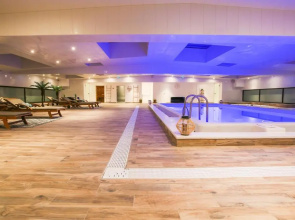 Zenia Hotel & Spa