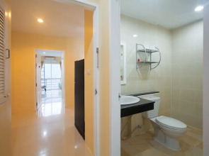 Island Patong Beachfront Apartments