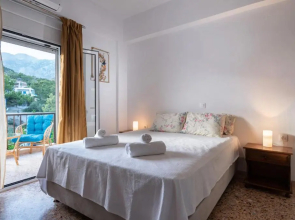 Pancratium #2 Mavros Kolimpos