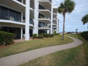 Silver Sands 101 Apartment 2