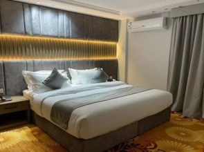 Sweet Land Hotel