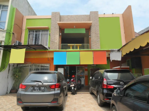 Airy Eco Syariah Tebet Stasiun Cawang Asem Baris Raya 158