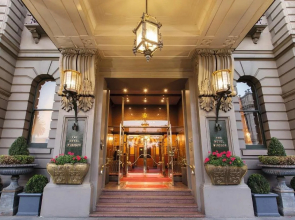 The Hotel Windsor