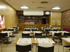 VIP Executive Entrecampos Hotel & Conference