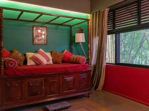 Toya Toya by Vista Rooms