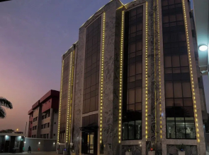 Mini Palace Luxury Suites