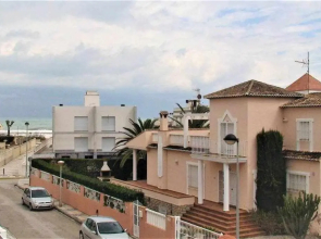 Casa a 85 metros playa 158 m2 4 dorm WIFI