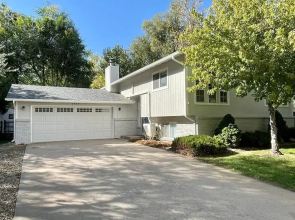 Close to Trails, Parks & Open Space! Amazing Yard!