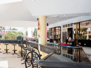 Malia Holidays Hotel