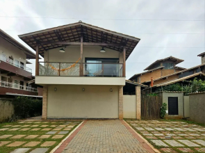 Pg2: Apto Na Frente Da Praia Com Cozinha E Garagem