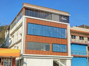 Treebo Sans Sarav Kushalnagar