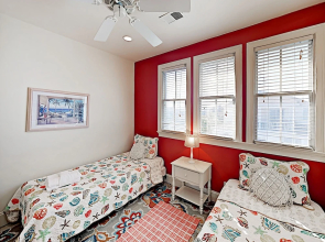 Double Stack - 4 Br Home