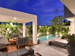 VILLA JEMMA · Luxury & Indulgence - close to FINNS BEACH CLUB