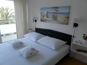 Holiday home Igor-10m from beach
