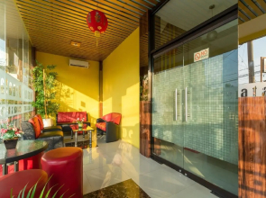 Hotel Domino