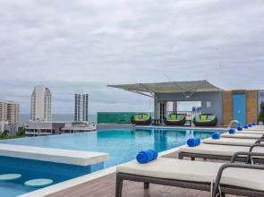 Unique Regency Hotel