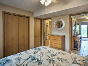 ~1 Mi to Silver Dollar City: Branson Condo