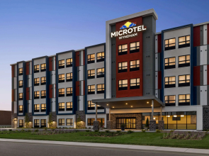 Microtel Inn & Suites Montreal Airport - Dorval QC