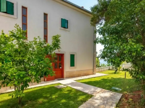 Spacious Villa at Stunning Island of Hvar With Private Pool