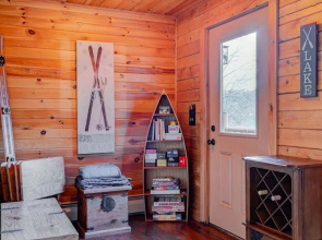 Mount Snow Cabin with Private Hot Tub by RedAwning