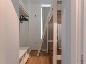 FM Deluxe 2-BDR Apartment - LOVEly