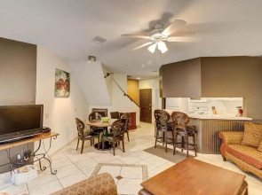 Ocean Breeze 33, 3 Bedrooms, Large Pool, Tennis, Sleeps 8