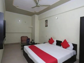 Hotel S K Palace