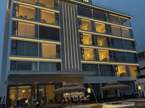 Mountain Search Snow View Hotel