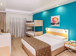 Green Bay Resort & Spa