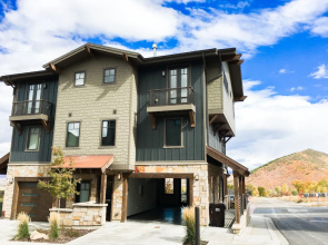 3br At Canyons Ge Base W/ Private Hot Tub 3 Bedroom Townhouse