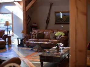Black Bear Inn
