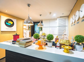 Matchbox Bangkok Hostel