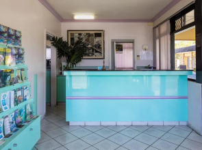 South Pacific Palms Motor Inn
