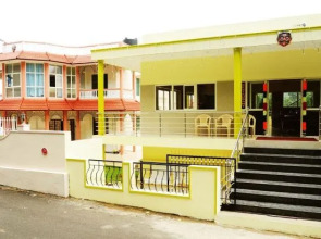 Laflora Paradise Residency