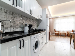 Modern Flat Close to Osmanbey Metro Station
