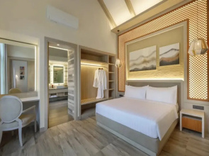 Himalayan Hideaway Resort Pokhara, The Centara Collection