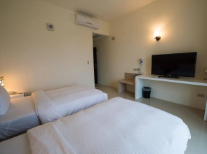 Seahome Hotel