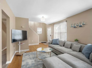 Tusculum Hilltop Haven  For 8