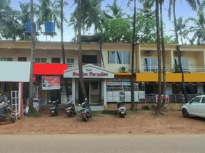 FabHotel Morjim Paradise