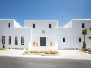 Koukoumi Hotel