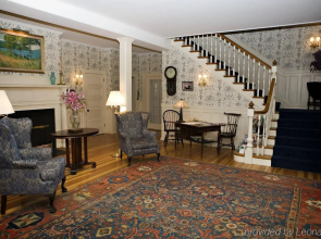 Asticou Inn