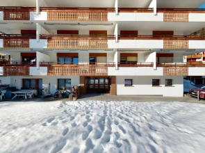 Gonenstein Residence in Leukerbad, entire apartment/studio with balcony