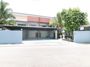 Juthamas Apartment