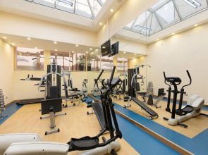 Lotus Grand Hotel Dubai